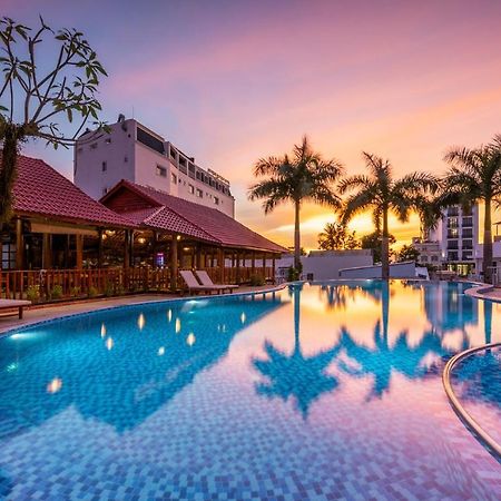 Suncosy Central Hotel دونغ دونغ المظهر الخارجي الصورة